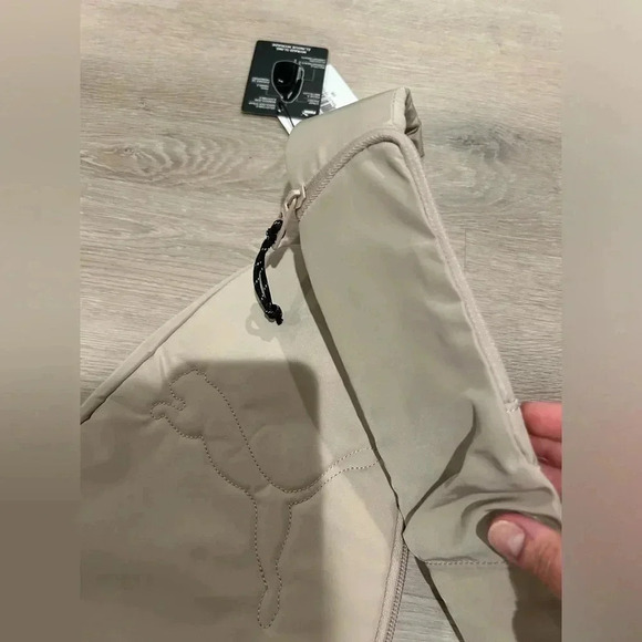 NWT PUMA EVERCAT Myriad Women's Slingback Bag - Picture 5 of 10